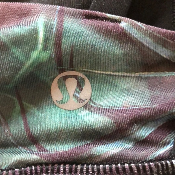 Lululemon Sports Bras - Picture 4 of 4